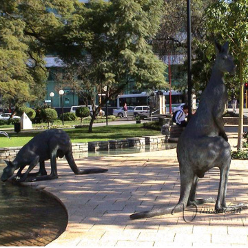 Grande escultura de bronze de estátua de canguru